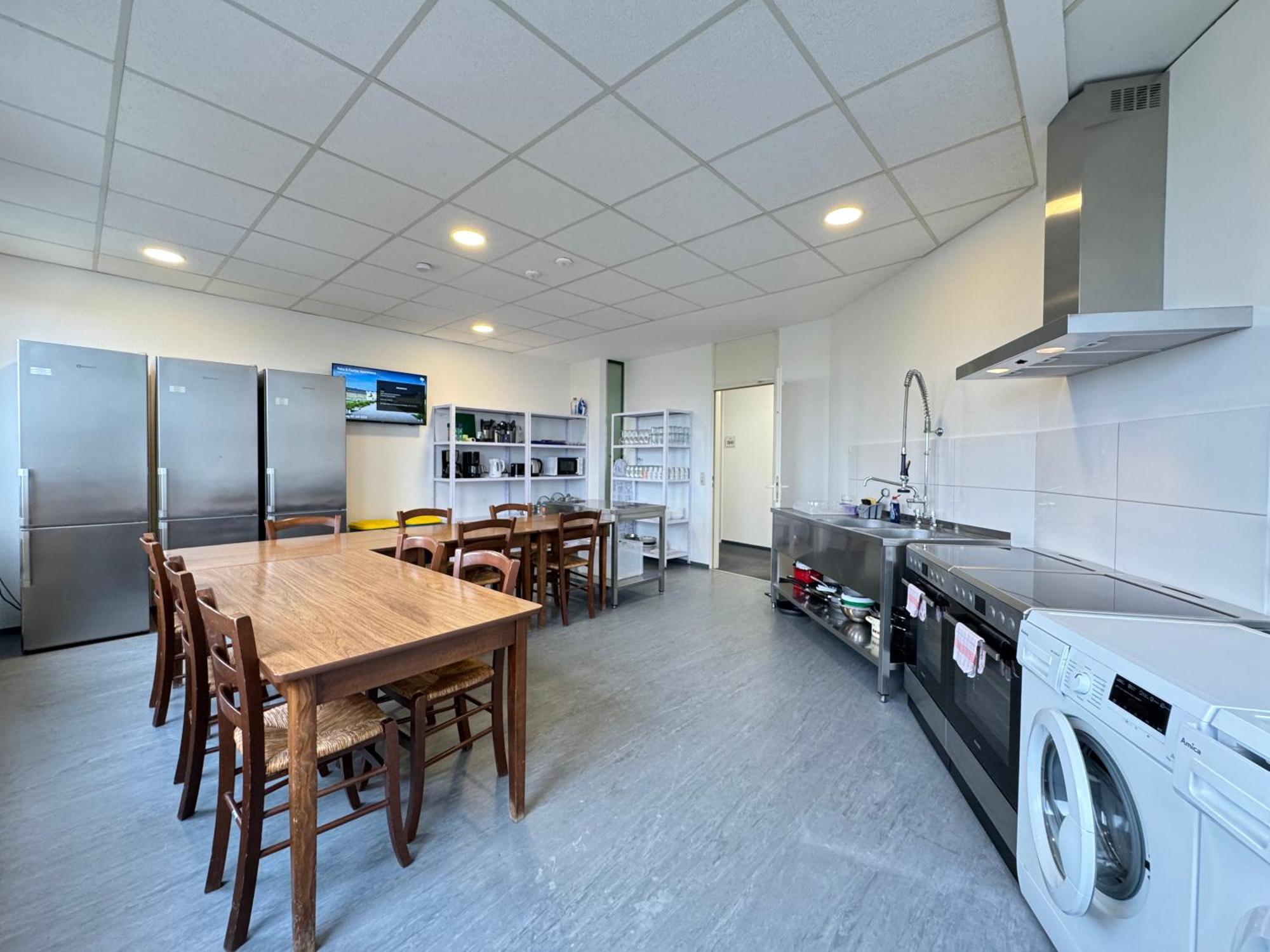 Thuja Apartments Karlsruhe-Neureut By Kurzzeit エクステリア 写真