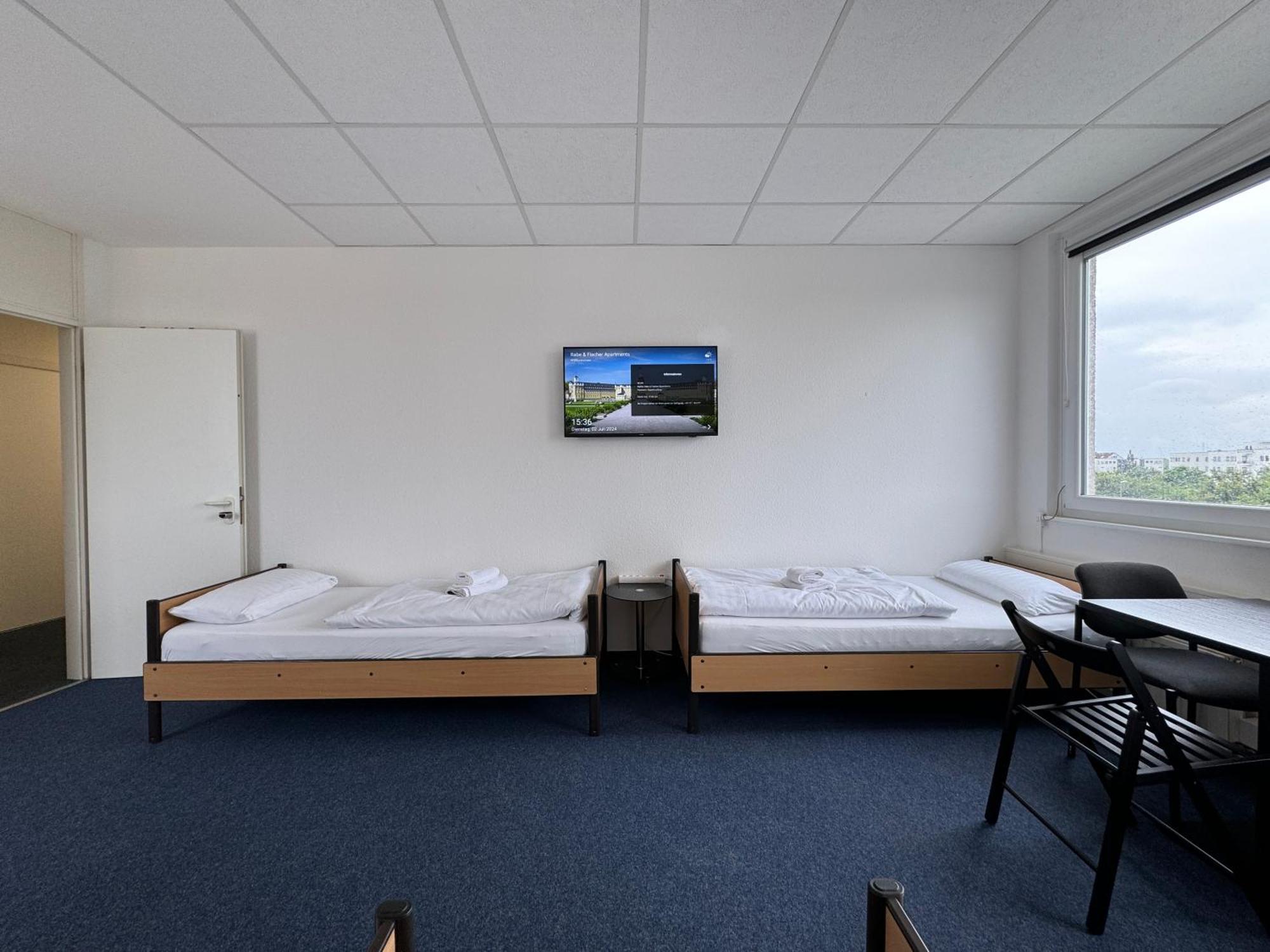Thuja Apartments Karlsruhe-Neureut By Kurzzeit エクステリア 写真