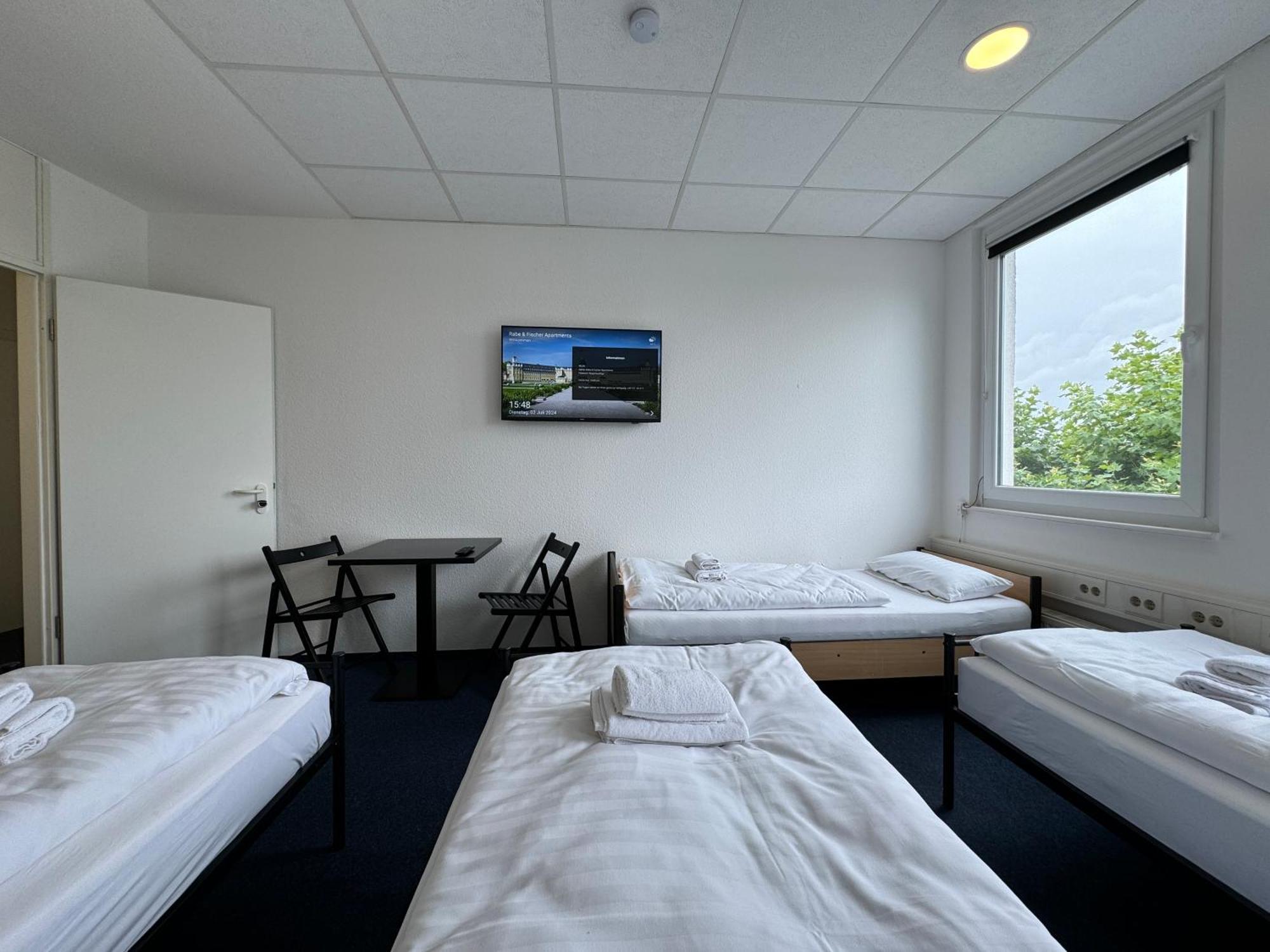 Thuja Apartments Karlsruhe-Neureut By Kurzzeit エクステリア 写真