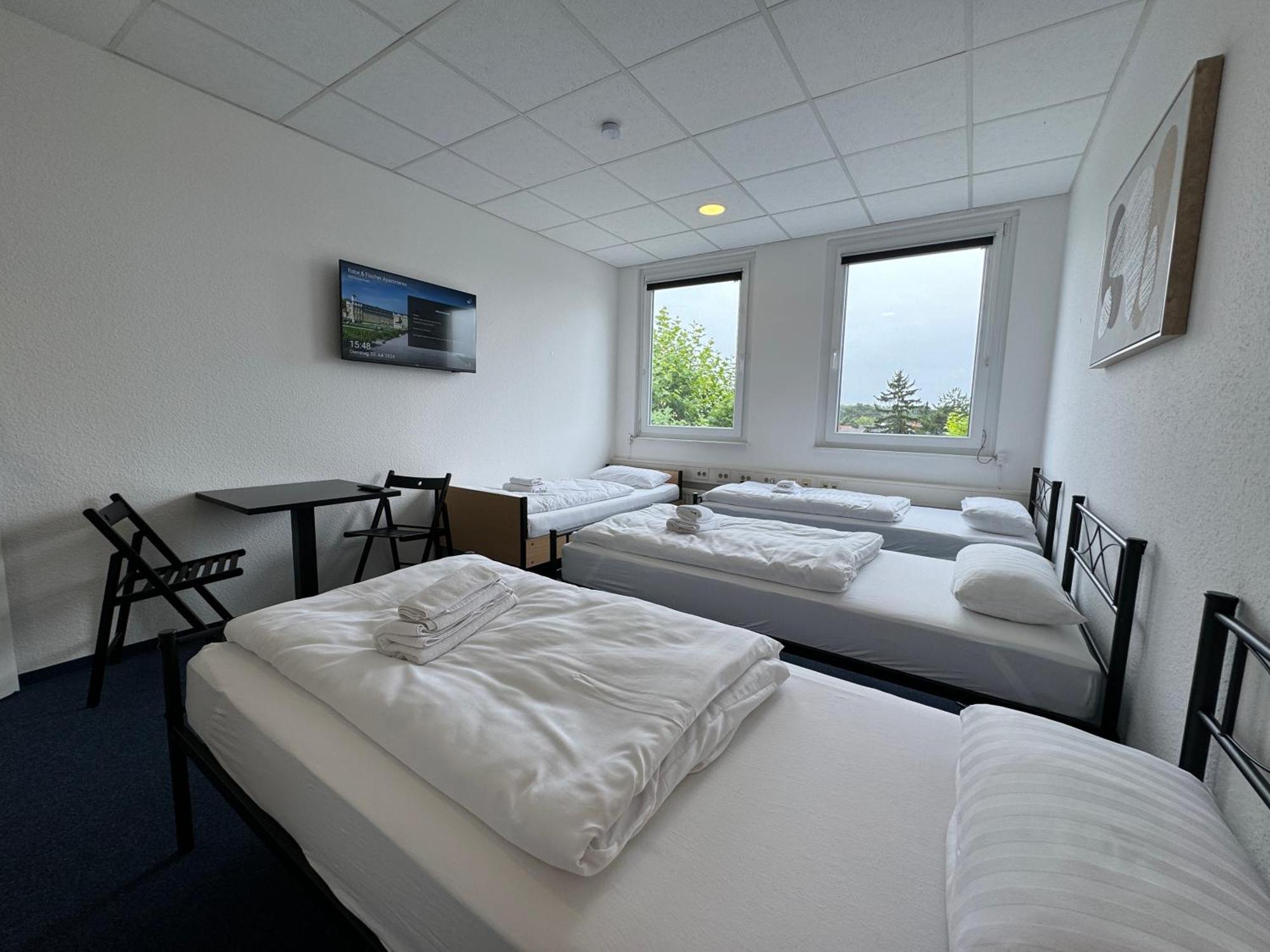 Thuja Apartments Karlsruhe-Neureut By Kurzzeit エクステリア 写真