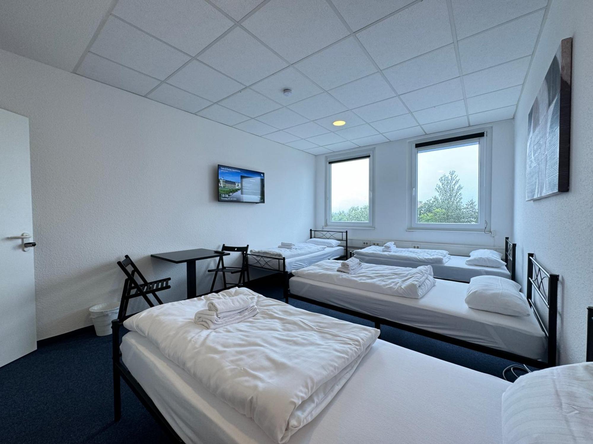 Thuja Apartments Karlsruhe-Neureut By Kurzzeit エクステリア 写真